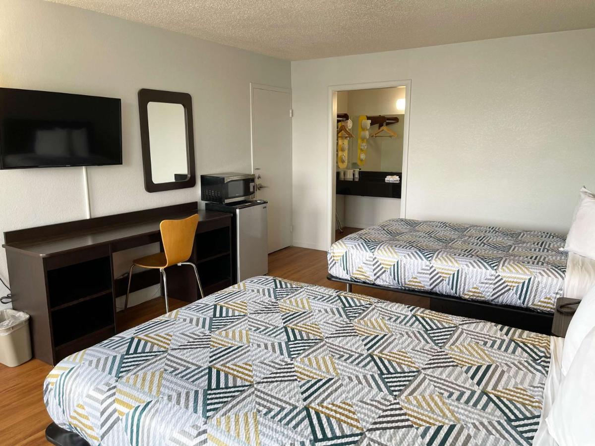 Motel 6-Troy, Oh Екстериор снимка