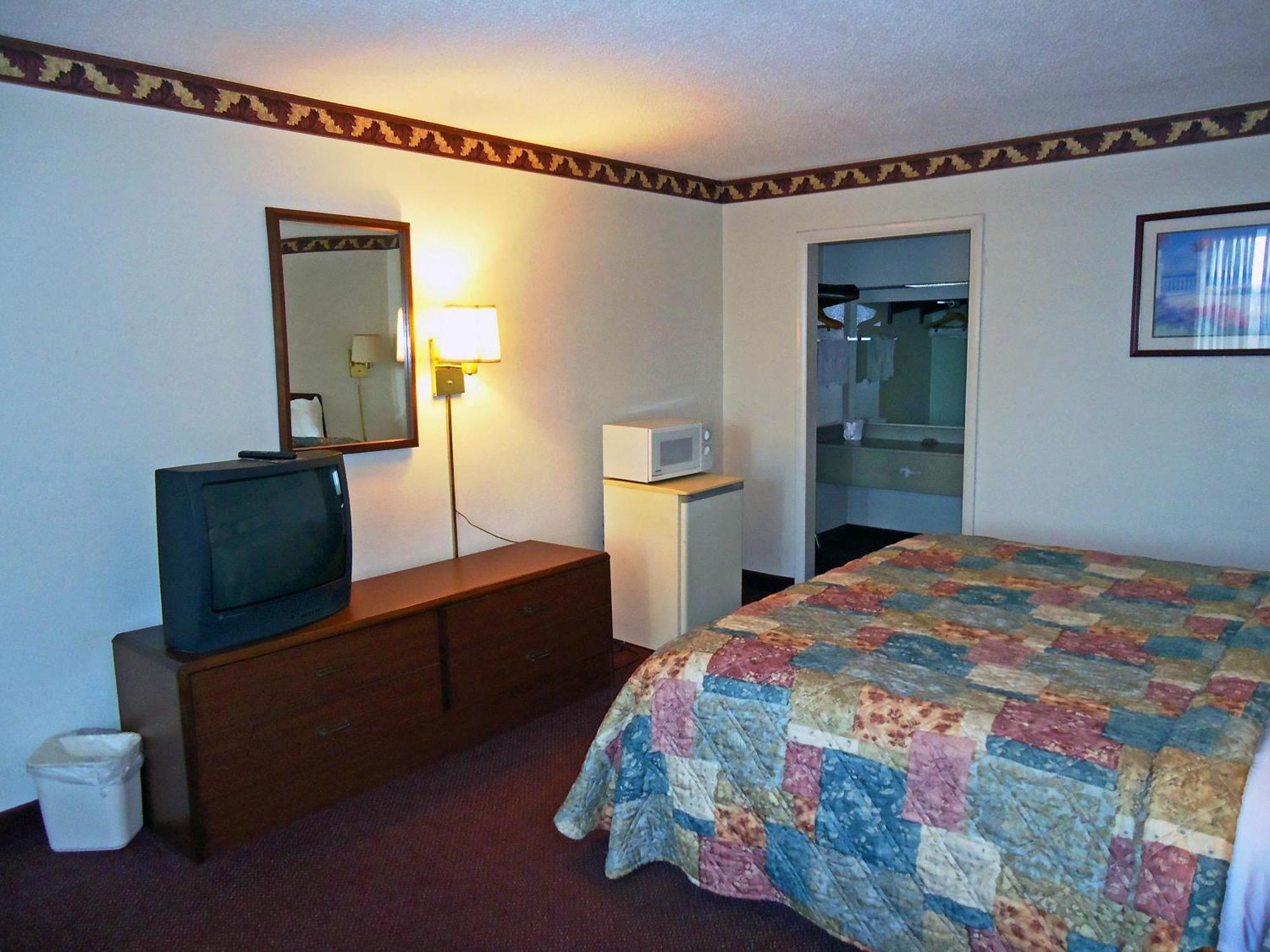 Motel 6-Troy, Oh Екстериор снимка